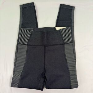 NWT OFFLINE Aerie Size S Black Grey Seamless 7/8 Legging Active Gym High Rise